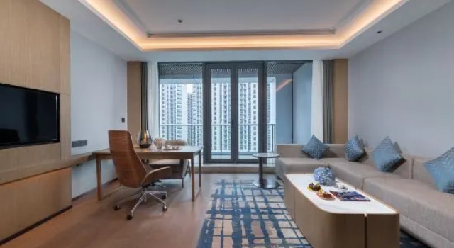 Люкс Luxury New Century Hotel Zhenhai
