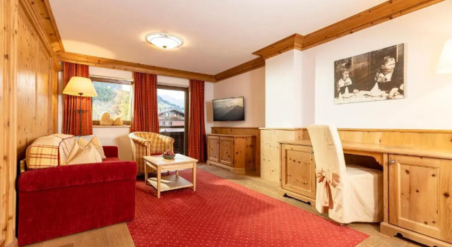 Полулюкс с балконом Der Böglerhof - pure nature spa resort