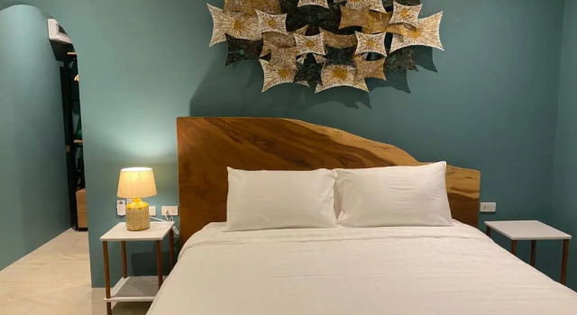 Люкс Deluxe Le Petit Saint Tropez Beach Resort Khanom