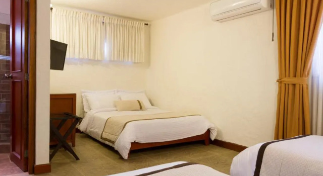 Четырёхместный номер Standard La Campana Hotel Boutique