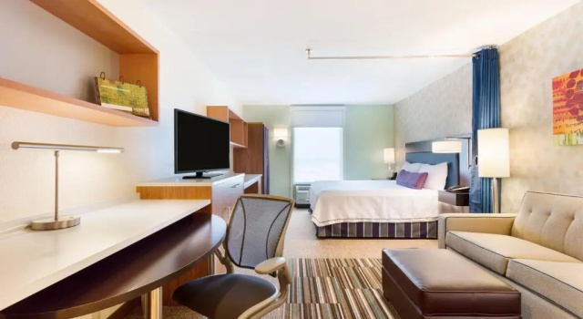 Одноместный люкс Home2 Suites by Hilton Fargo