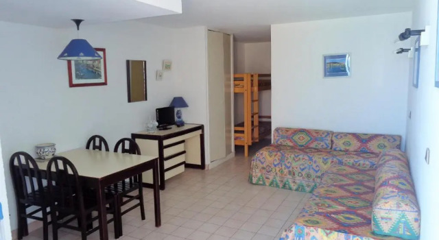 Studio 4 Pers, Pkg, Piscine, Tennis, Vue Mer, Забронировать Апартаменты/квартира Апартаменты Сета, рядом с Церковь Девы Марии из Ла-Салетта, Апартаменты/квартира