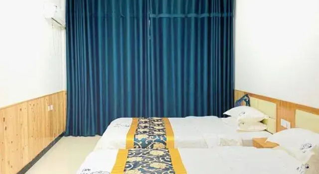 Люкс Deluxe Furong Town Songjian Xiaozhu Homestay