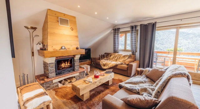 Апартаменты Deluxe с 5 комнатами с балконом и с видом на горы Chalet La Perle d'Oisans