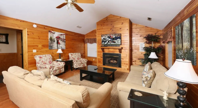 Коттедж Wildwood Falls 4 - Two Bedroom Chalet