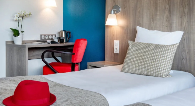 Трёхместный номер Standard с балконом Hôtel Panorama