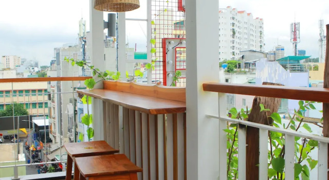 Двухместный номер Deluxe с балконом и с видом на город Duc Vuong Saigon Hotel - Bui Vien