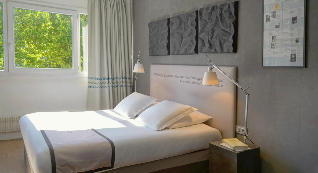 Трёхместный номер Standard Hotel Litteraire Alexandre Vialatte, BW Signature Collection
