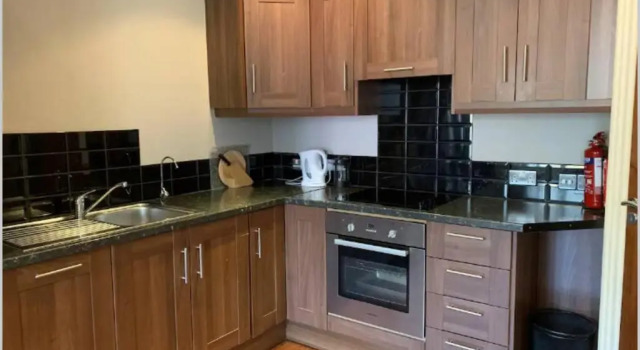 Centre of Dingle Town - Luxury Holiday Apartment, Забронировать Апартаменты/квартира Отели Dingle Peninsula с парковкой, Парковка