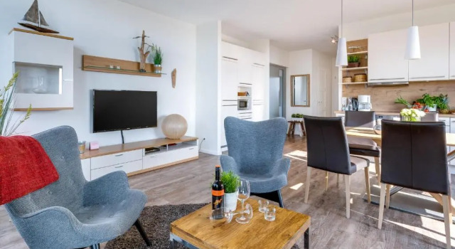 Ostsee Reetdachhaus Nr 40 Utkiek im Strand Resort, Забронировать Курортный отель Курортные отели Хайлигенхафен, Курортный отель