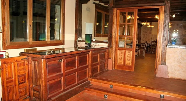 Hotel Rural La Romerosa, Rezervați Hotel Riaza Castile and Leon