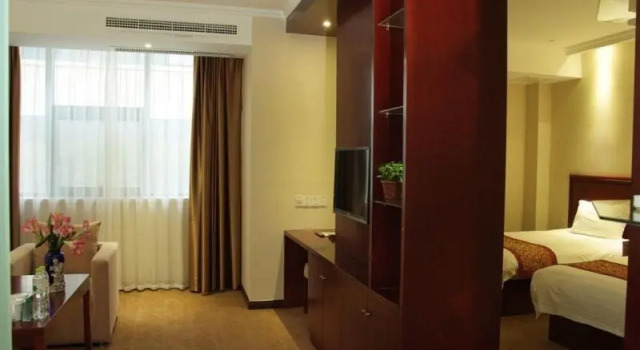 Семейный номер Standard GreenTree Inn Zhoushan Putuo Donggang Hotel