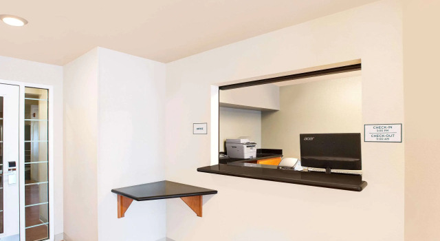 WoodSpring Suites College Station, Buchen Sie Hotel Bryan Texas