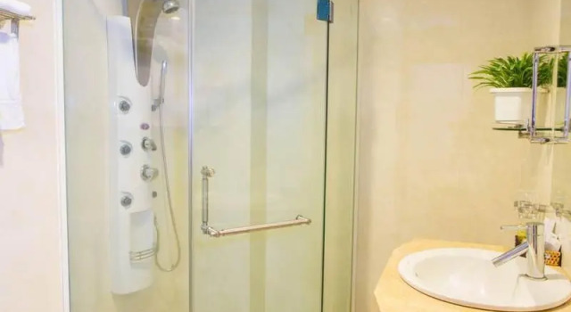 Двухместный номер Standard с балконом City Star Hotel