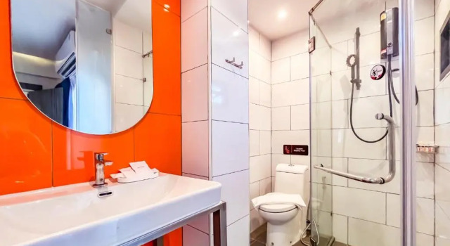 Семейный номер Deluxe SureStay by Best Western Iconic Ari-Jatujak