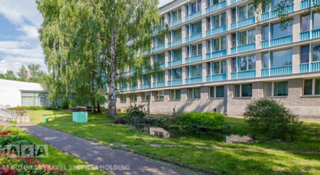 Dubna korpus 1, Rezervovat Hotel Hotely v Dubna s parkováním, Parkování