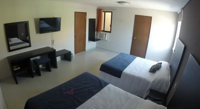 Camera quadrupla Deluxe Hotel HAUS Express