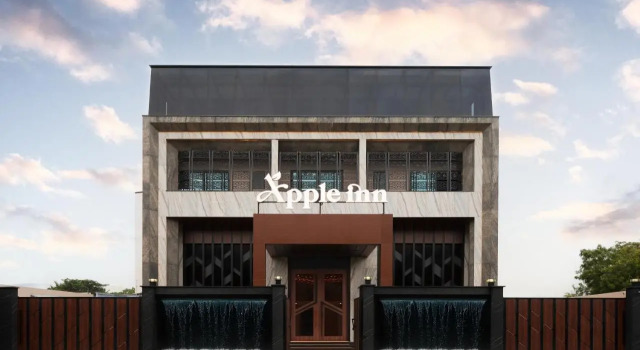 Apple Inn, Prenota Hotel Muthalamada Kerala