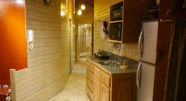 Коттедж Comfort One32 Guest House