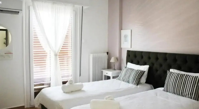 Suite 2 Bedrooms