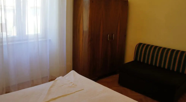 Nice House with Large Garden near Pula & Beach, Забронировать Отель Отели Фажана 3 звезды, 3*