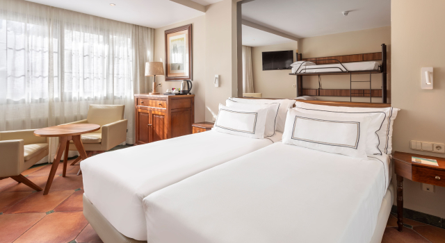 Семейный номер Standard Meliá Sol y Nieve