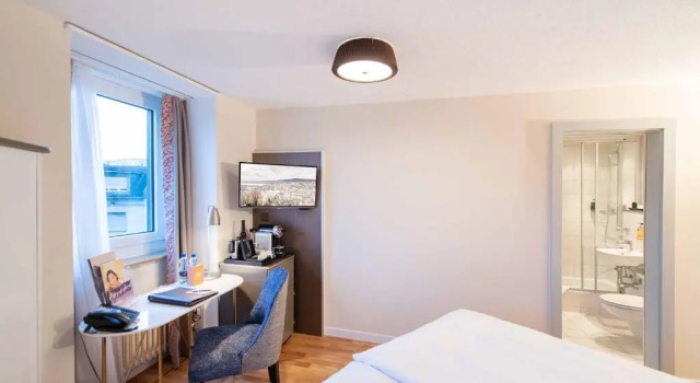 Четырёхместный номер Standard Sorell Hotel Rex Zürich