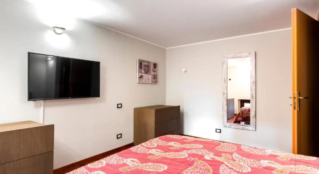 Garden House, Prenota Appartamento Como Como