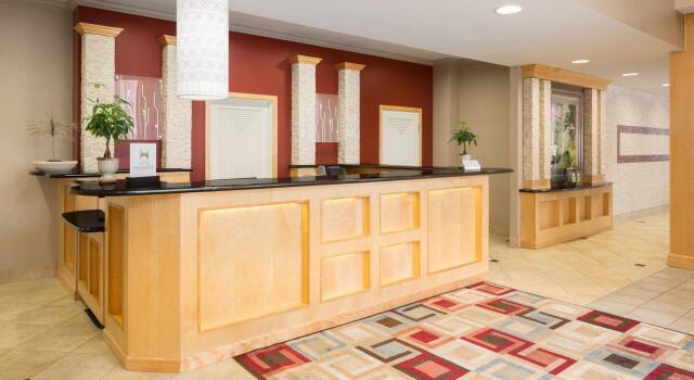 Hilton Garden Inn Toledo / Perrysburg, Забронировать Отель Перрисберг штат Огайо