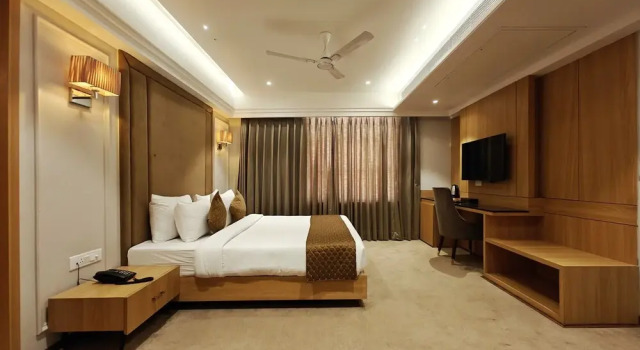 Двухместный люкс с видом на город Hotel Alwar Royals