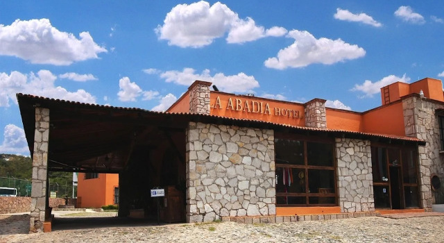 Hotel Abadía Plaza, Prenota Hotel Hotel a El Bajio con piscina, Piscina
