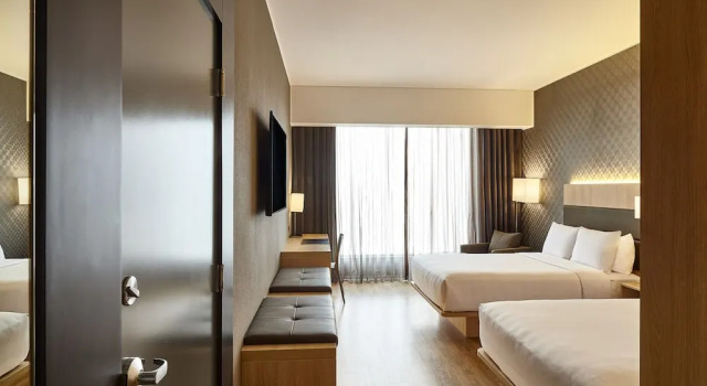 Четырёхместный номер Standard AC Hotel by Marriott Saltillo
