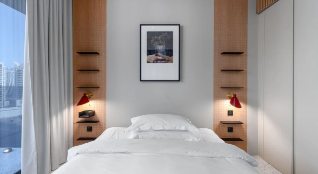 Modern Comfort 1BR w Burj Khalifa View, Забронировать Апартаменты/квартира Отели Эмирата Дубая с парковкой, рядом с Al Wajeha Al Maeyah Marine Transport Station, Парковка