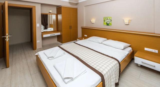 Апартаменты с 3 комнатами с балконом Diana Residence
