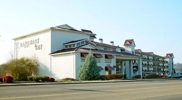 Landmark Inn On The River Sevierville, Забронировать Отель Севьервилл Great Smoky Mountains National Park