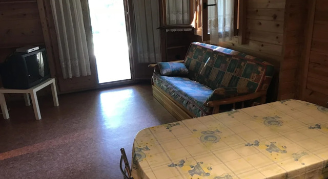 Camping Fuente de Regustrán, Брондау Кемпинг Graus Pirineo Aragonés