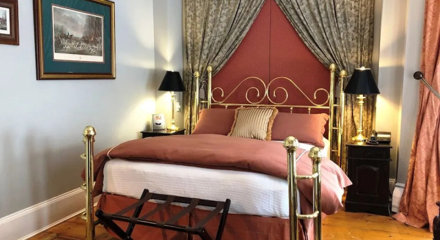 Christopher's by the Bay, Забронировать Отель Провинстаун Полуостров Кейп-Код