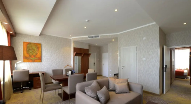 Одноместный люкс Business H9 Hotel Nine Ulaanbaatar