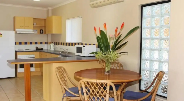 Апартаменты Standard Nautilus Holiday Apartments