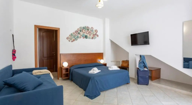 Студия Цокольный этаж Poseidon Residence
