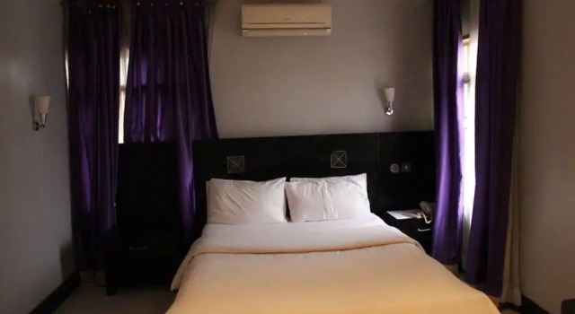 Номер Executive The Hedge Suites