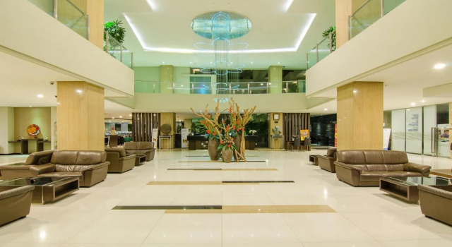 Savana Hotel & Convention Malang, Prenota Hotel Malang East Java, vicino a Taman Rekreasi Senaputra