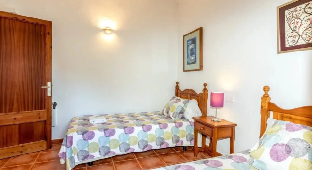 House in Pollensa Near Beaches & Golf Club, Book Lejlighed Pollença Mallorca