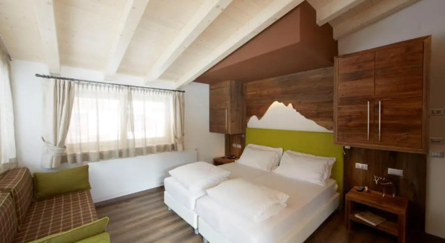 Полулюкс Chalet Vites Mountain Hotel