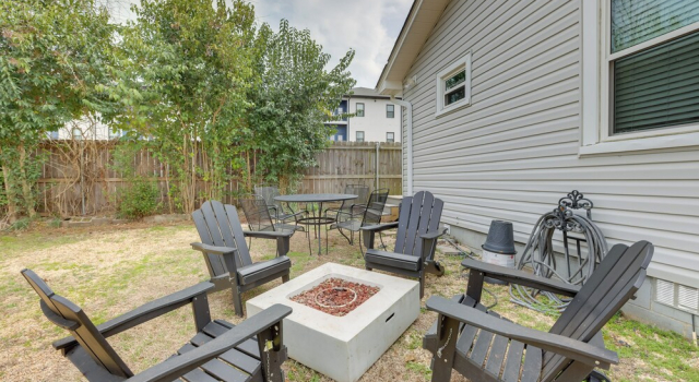 Коттедж 1 Mile to UA Campus: Walkable Midtown Getaway
