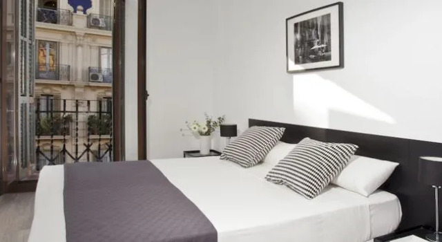 Barcelona UPartments París, Забронировать Отель Барселона провинция Барселона, рядом с Jove Regina Theatre