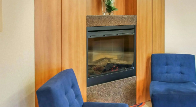 Quality Inn & Suites, Buchen Sie Hotel Hotels in Winnipeg mit Frühstück, Frühstück