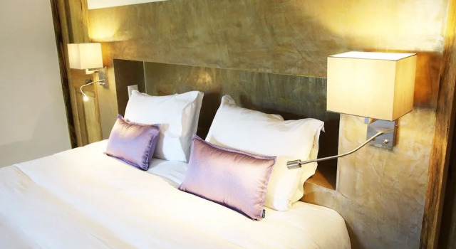 Le Clos D'Olea. Chambres d'hotes, Rezerwuj Hotel Oppede Luberon