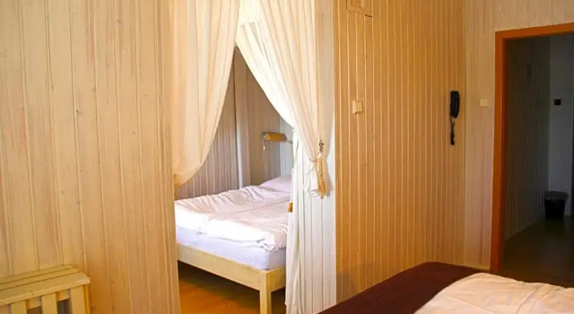 Семейный номер Standard с балконом Hotel Maxant