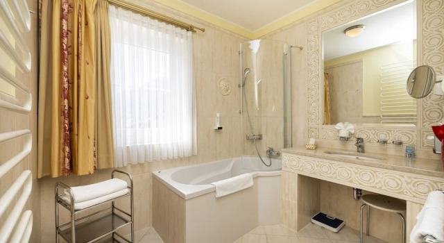 Двухместный номер Deluxe Schlosshotel Lacknerhof